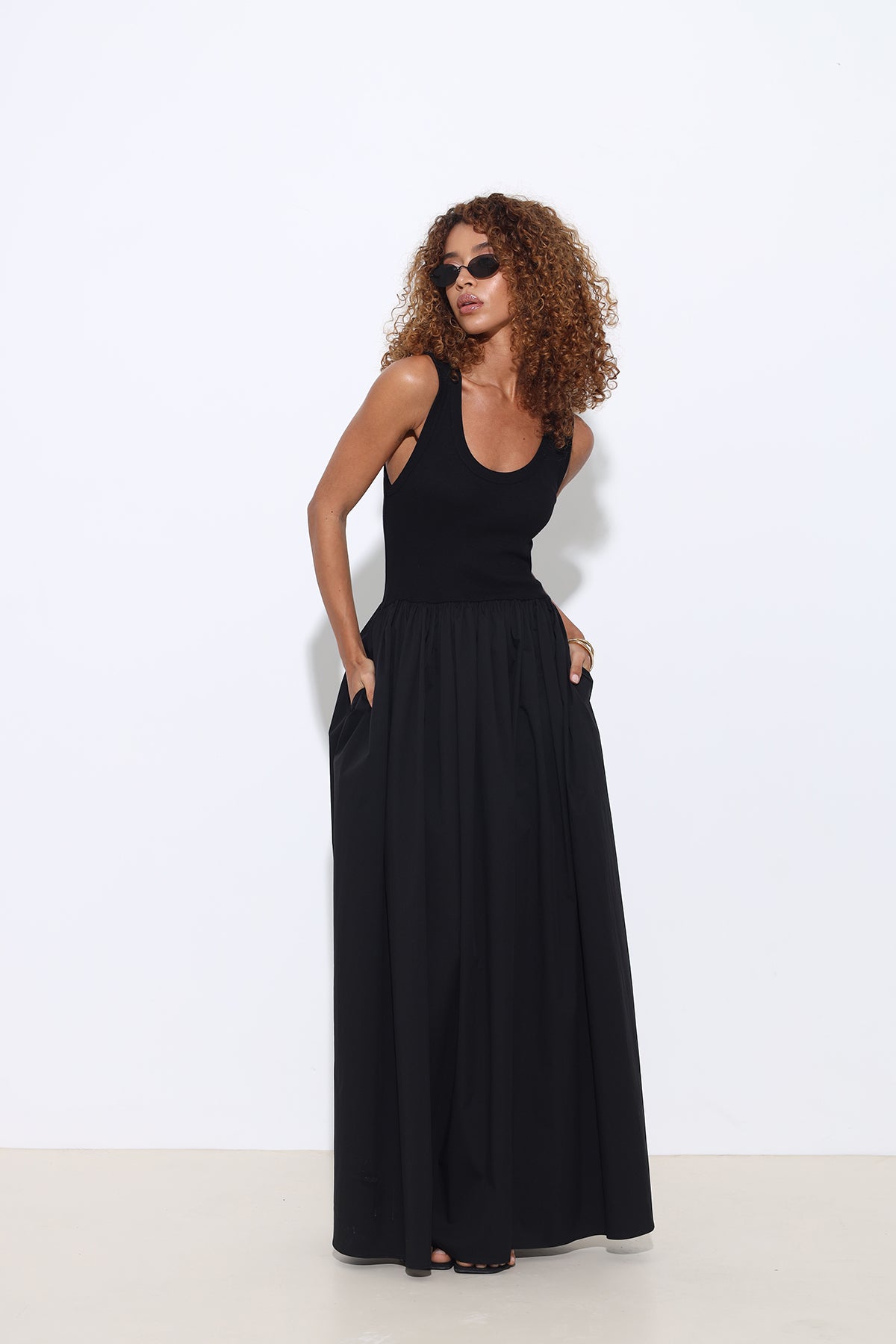 Noira Maxi Poplin Black Dress