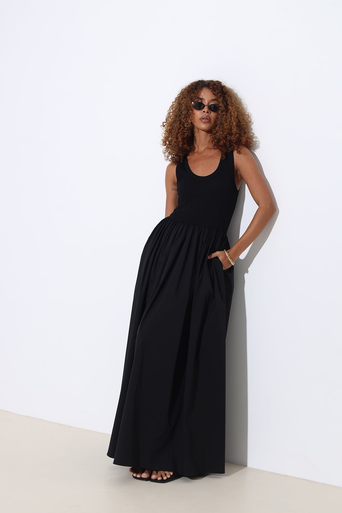 Noira Maxi Poplin Black Dress