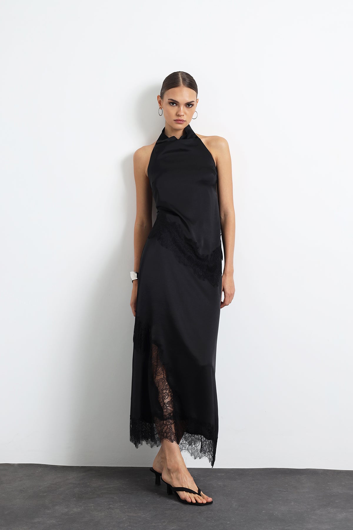Celinor Lace Detailed Black Maxi Skirt