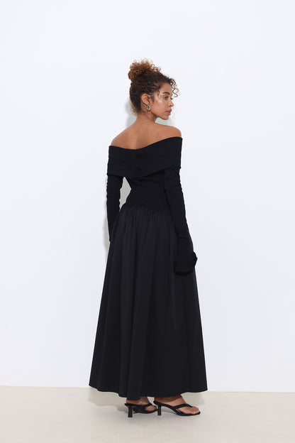 Aurena Long Sleeve Maxi Black Dress