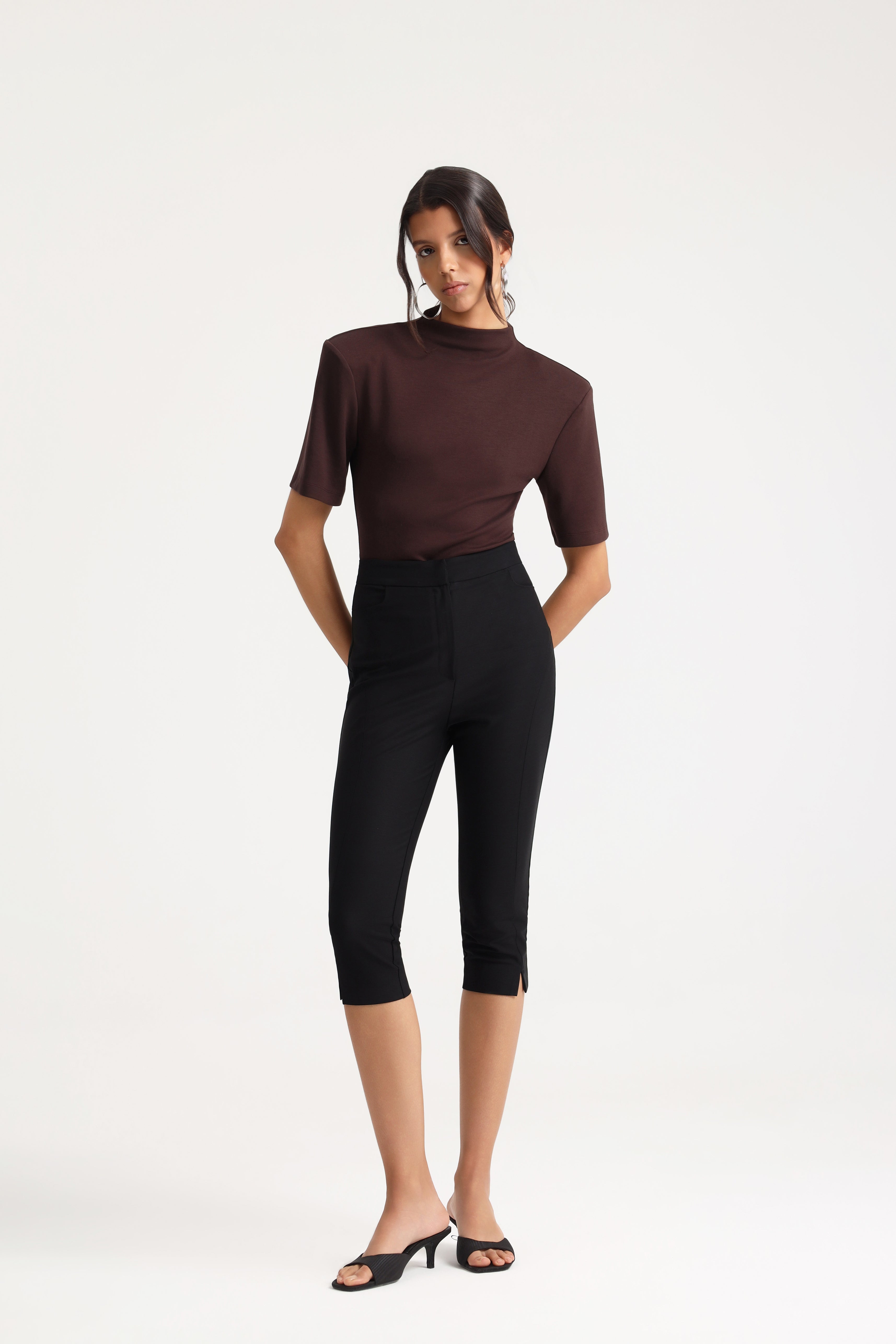 Kael Shoulder Tee