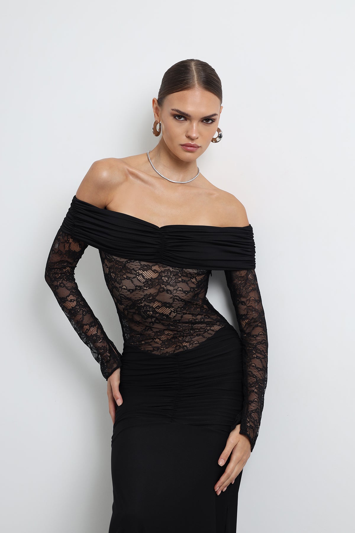 Marne Lace Maxi Black Dress