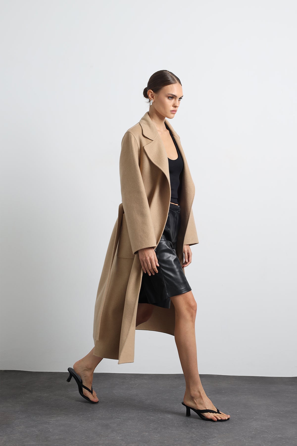 Moxe 100% Virgin Wool Camel Coat