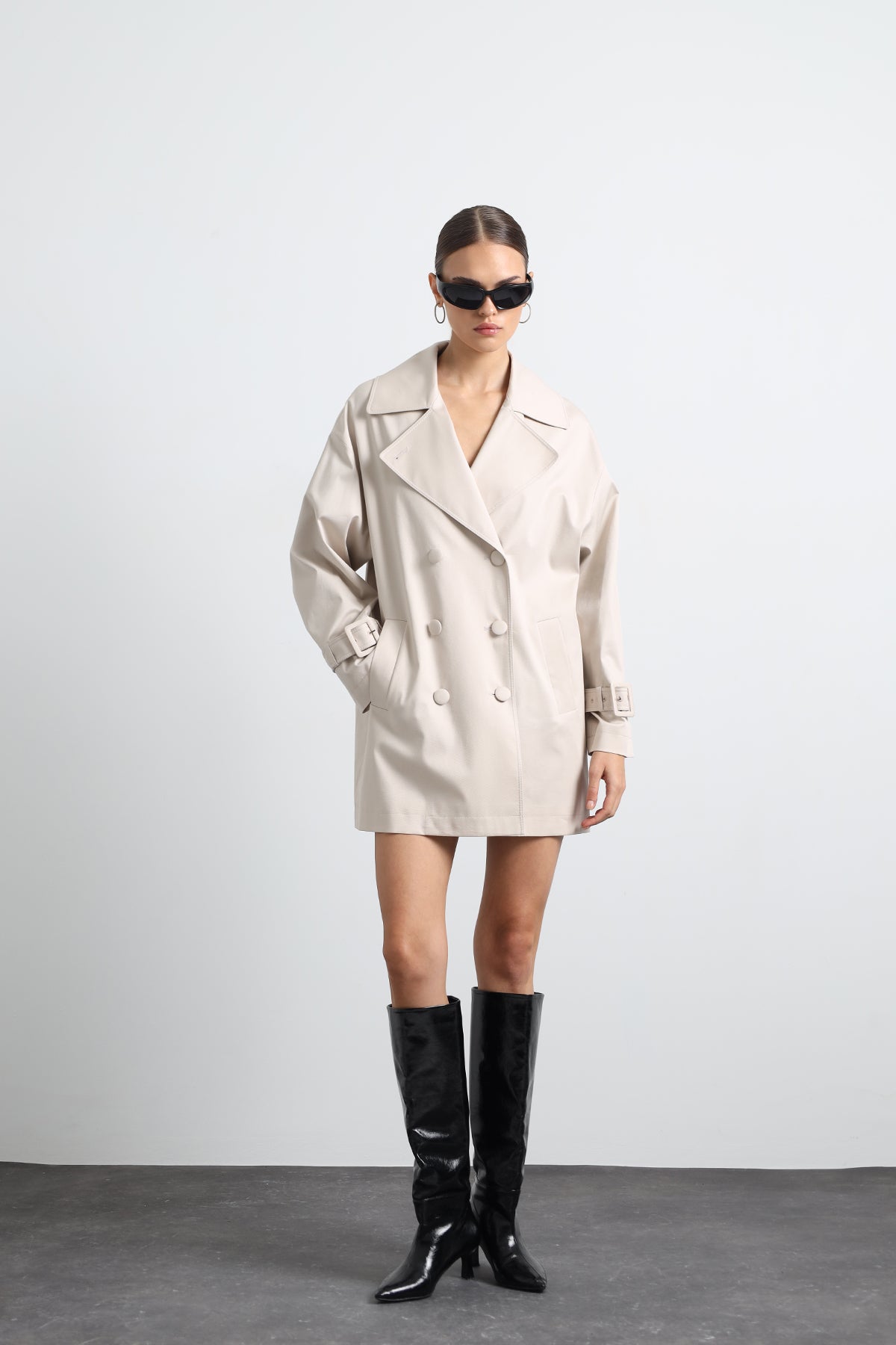 Serave Mini Beige Trench Coat