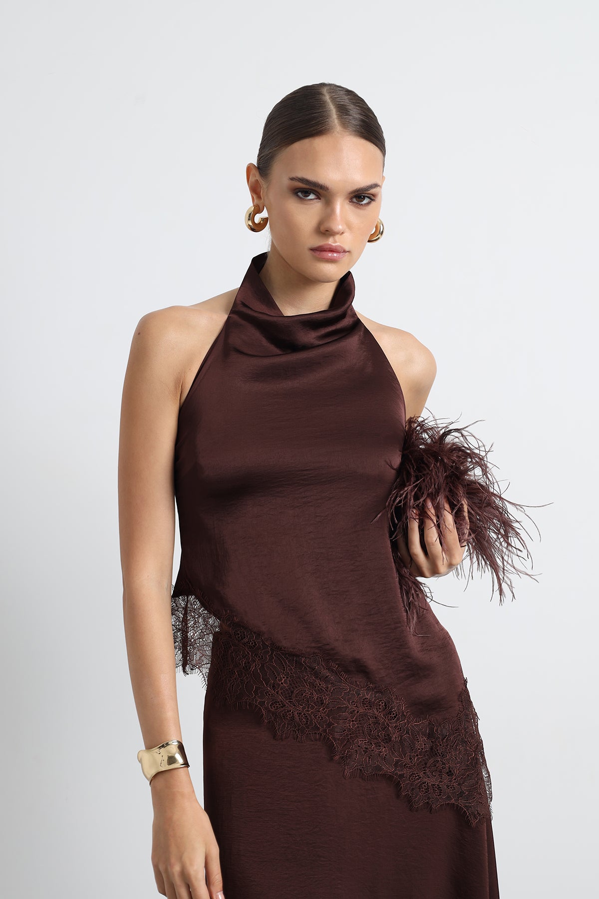Veloria Halter Neck Lace Detailed Brown Top